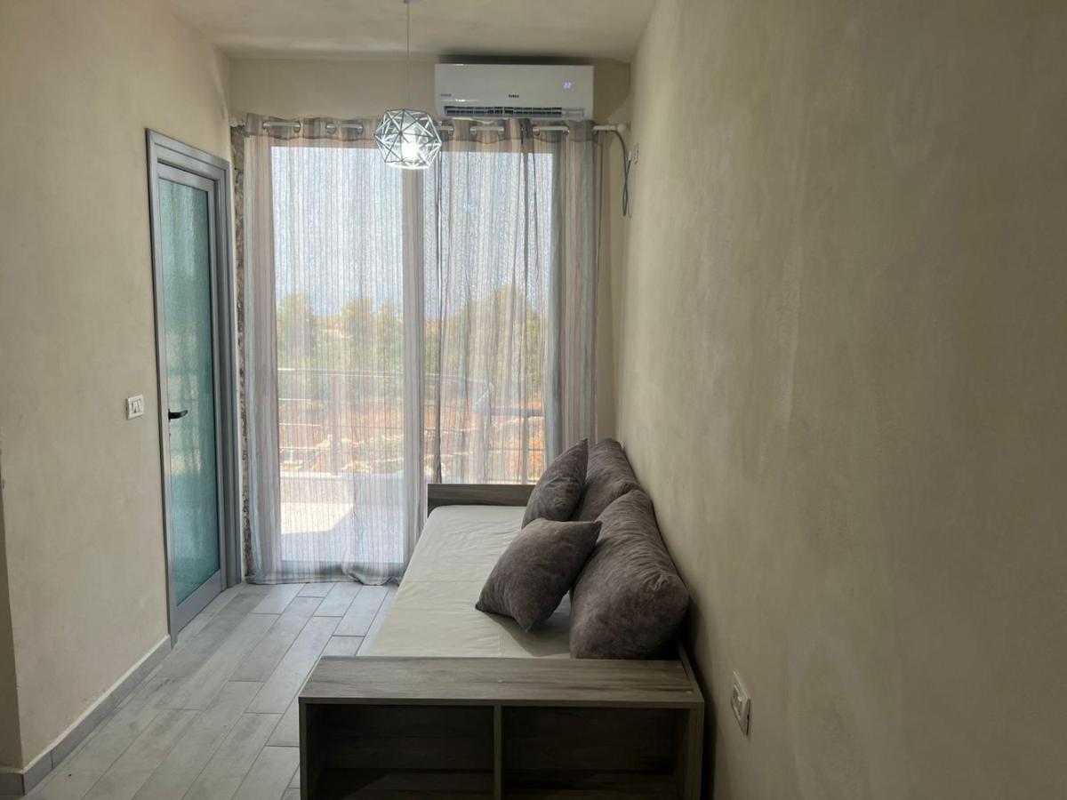 Noah's 3* Himare